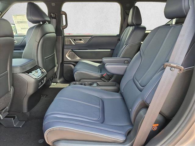 New 2027 INFINITI QX80 Sensory AWD/4WD image 16