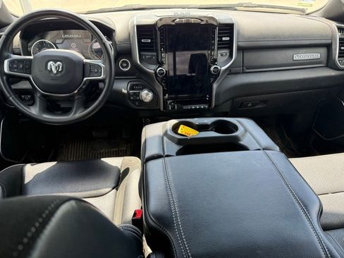 Used 2023 RAM 1500 Laramie AWD/4WD image 6