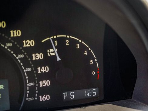 Used 2009 Maybach 62 image 39