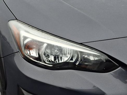 Used 2021 Subaru Crosstrek 2.5i Sport w/ Moonroof Package image 9