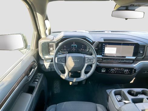 Used 2024 Chevrolet Silverado 1500 LT AWD/4WD image 22
