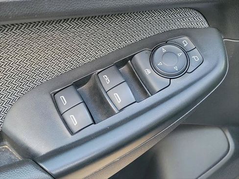 Used 2023 Chevrolet TrailBlazer LT AWD/4WD image 18