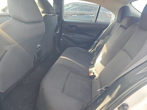 Used 2022 Toyota Corolla LE FWD image 11