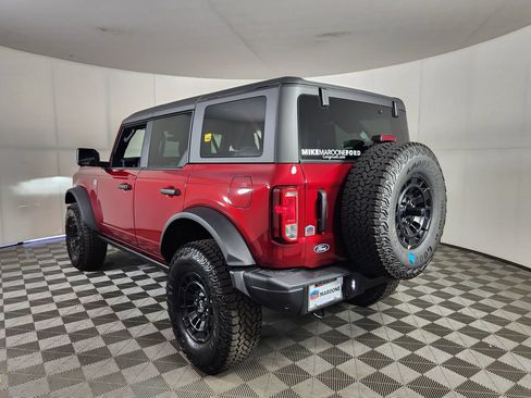 New 2026 Ford Bronco Big Bend w/ Black Diamond Package AWD/4WD image 5