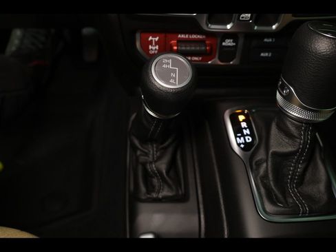 New 2026 Jeep Gladiator Willys image 13