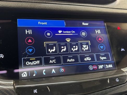 Used 2023 Cadillac XT6 Sport image 19