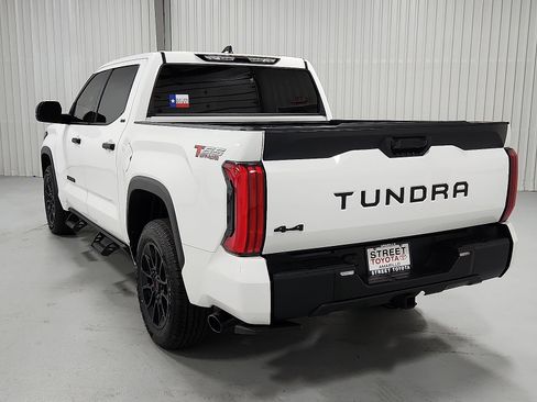 Used 2023 Toyota Tundra SR5 image 3