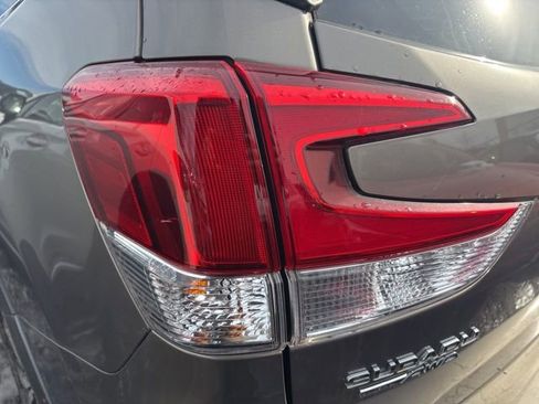 Used 2019 Subaru Forester Limited image 6