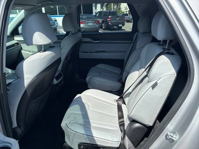 Used 2025 Hyundai Palisade SEL FWD image 67