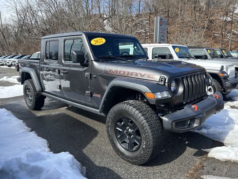 Certified 2022 Jeep Gladiator Mojave w/ Cold Weather Group image 1
