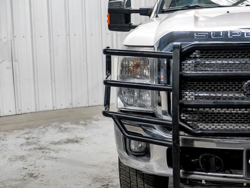 Used 2016 Ford F250 Lariat w/ Lariat Interior Package image 43