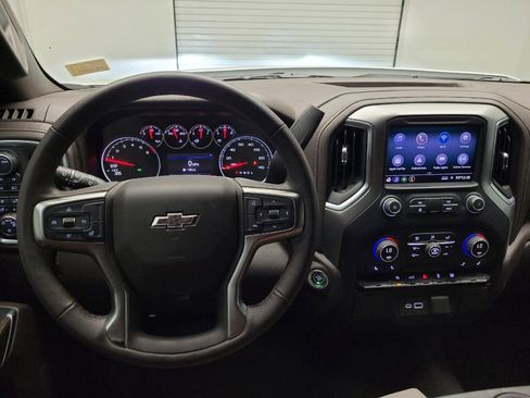 Used 2021 Chevrolet Silverado 1500 RST AWD/4WD image 22