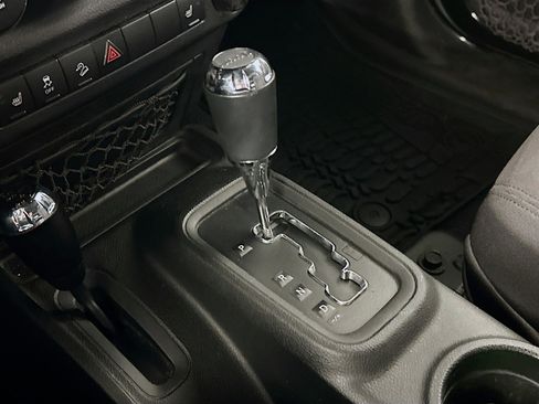 Used 2017 Jeep Wrangler Unlimited Sport w/ Quick Order Package 24S image 24