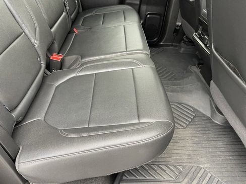 Used 2021 Chevrolet Silverado 1500 LT Trail Boss w/ Convenience Package II image 12