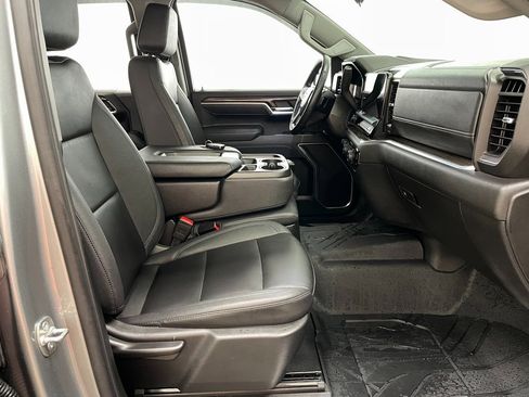 Used 2025 Chevrolet Silverado 1500 LT w/ All Star Edition Plus image 37