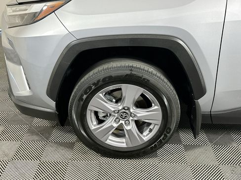 Used 2025 Toyota RAV4 LE AWD/4WD image 11