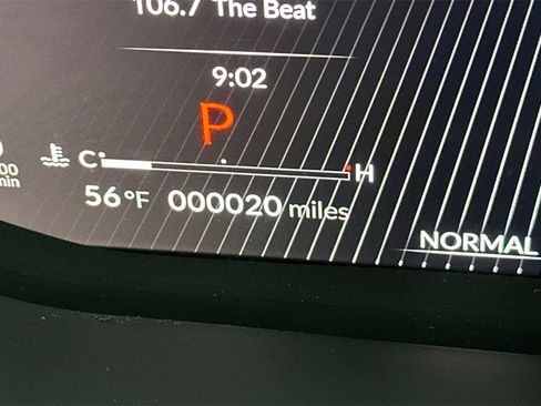 New 2025 Acura MDX FWD image 24