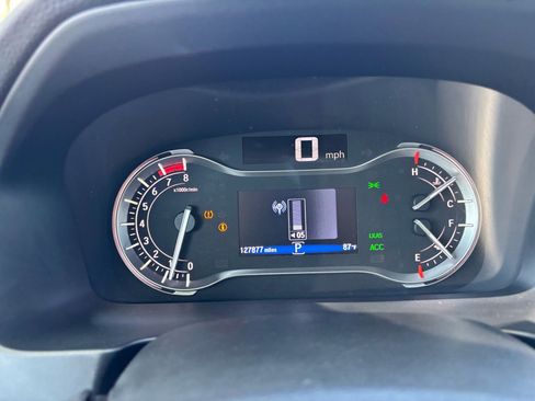 Used 2016 Honda Pilot Touring image 26