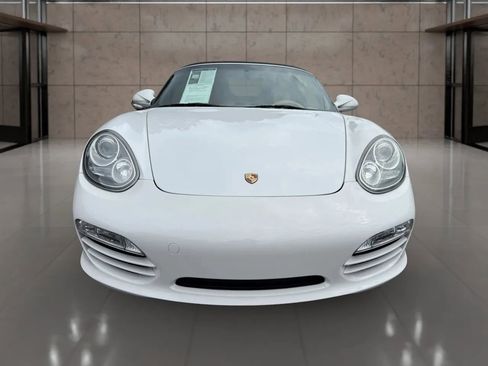 Used 2010 Porsche Boxster RWD image 16