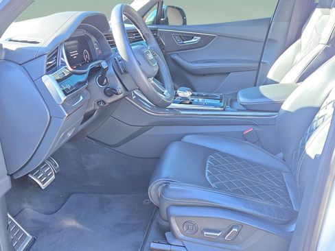 Used 2023 Audi SQ7 Premium Plus image 12