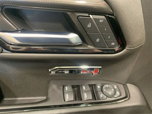Used 2023 GMC Sierra 1500 AT4 w/ AT4 Premium Package image 30