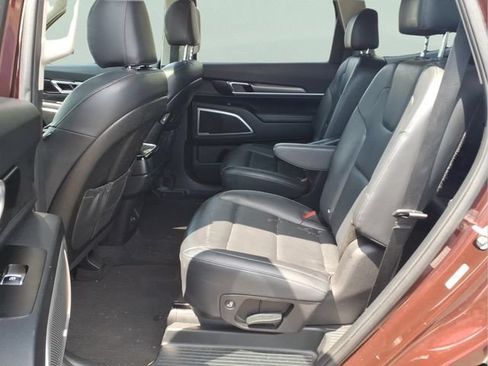 Used 2020 Kia Telluride S AWD/4WD image 21