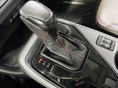 Certified 2024 Subaru Crosstrek 2.5i Limited w/ Crosstrek Mirror Package image 25