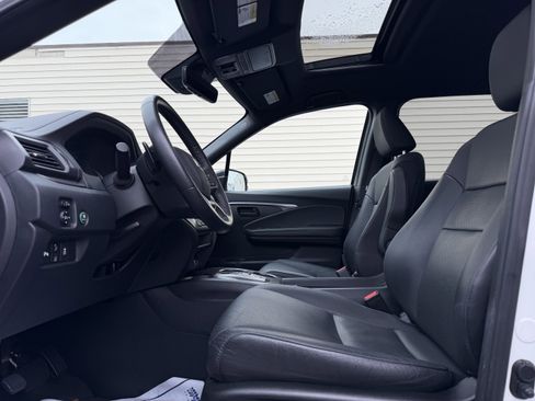 Certified 2023 Honda Passport EX-L image 11