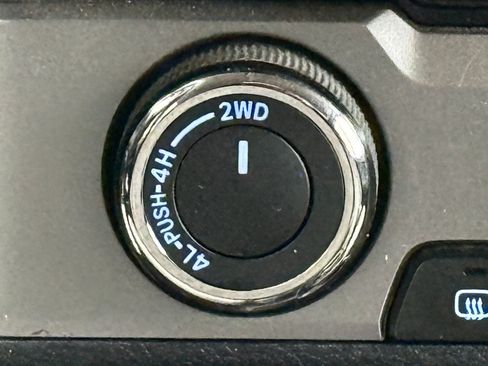 Used 2023 Toyota Tacoma SR image 22