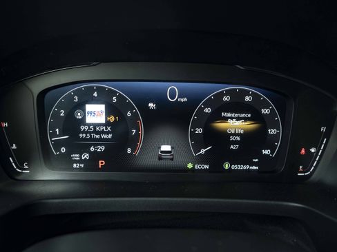 Used 2024 Honda Pilot Elite image 23
