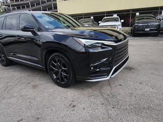 Used 2024 Lexus TX 500h AWD w/ Technology Package video 2