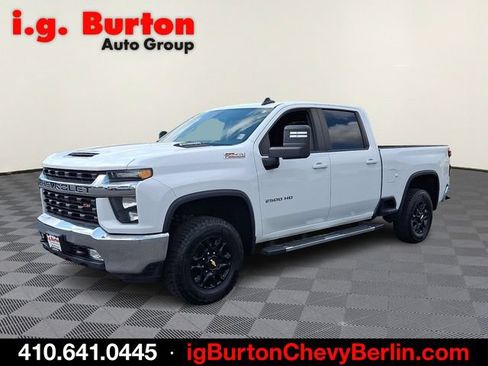 Certified 2023 Chevrolet Silverado 2500 LT w/ Convenience Package AWD/4WD image 3