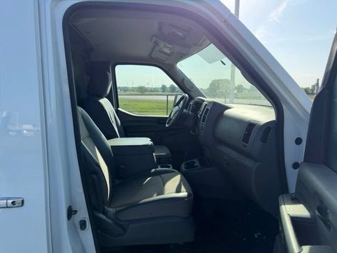 Used 2019 Nissan NV 2500 SL w/ Navigation Package RWD image 11