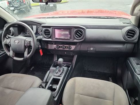 Used 2018 Toyota Tacoma SR w/ SR Convenience Package RWD image 13
