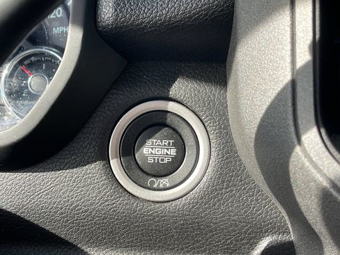 Used 2024 RAM 3500 Tradesman image 23