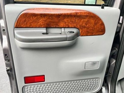 Used 2002 Ford F350 Lariat image 15