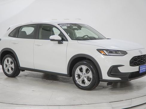 Used 2023 Honda HR-V LX image 13