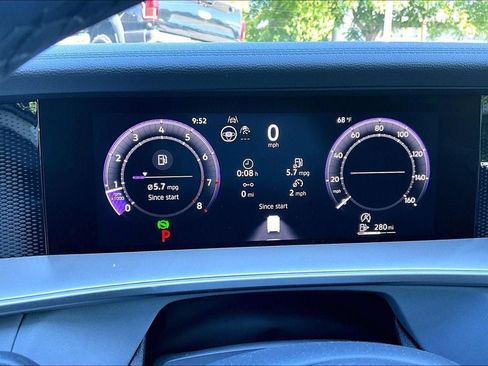 New 2026 Volkswagen Tiguan SE R-Line FWD image 24