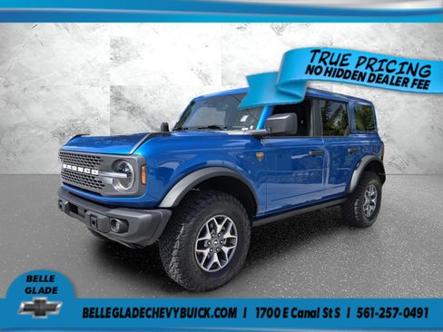 Used 2025 Ford Bronco Badlands AWD/4WD image 1