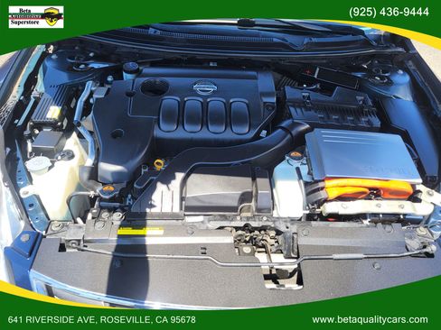 Used 2011 Nissan Altima Hybrid Sedan image 26