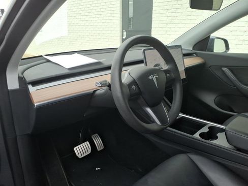 Used 2022 Tesla Model Y Performance AWD/4WD image 5