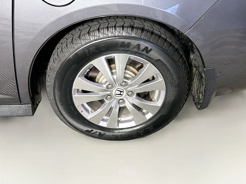 Used 2017 Honda Odyssey EX-L image 11