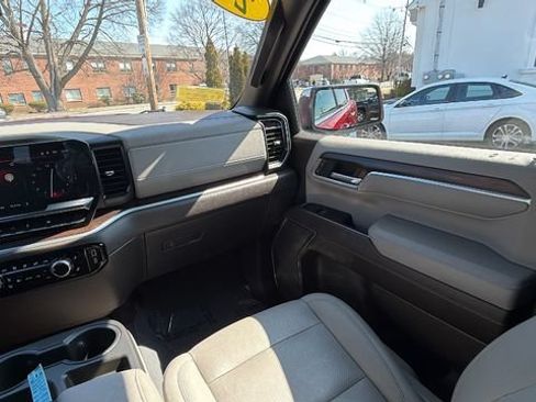 Certified 2022 GMC Sierra 1500 SLT w/ Max Trailering Package AWD/4WD image 31
