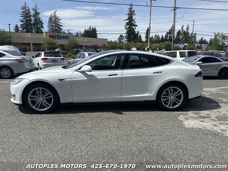 Used 2013 Tesla Model S RWD image 4