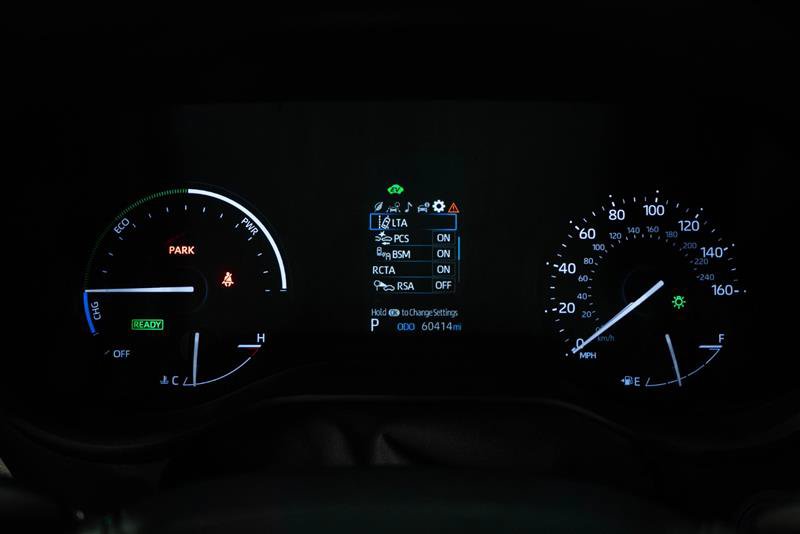 Used 2024 Toyota Sienna LE AWD/4WD image 17