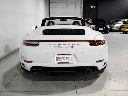 Used 2017 Porsche 911 Carrera 4S AWD/4WD image 4