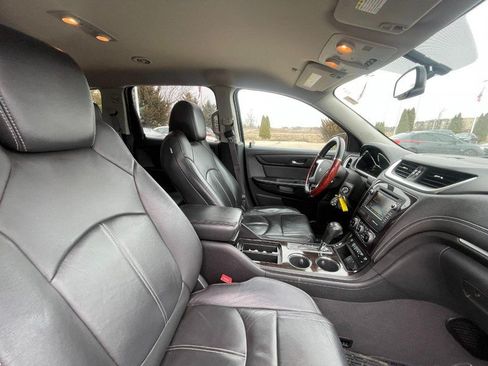 Used 2015 Chevrolet Traverse LT AWD/4WD image 3