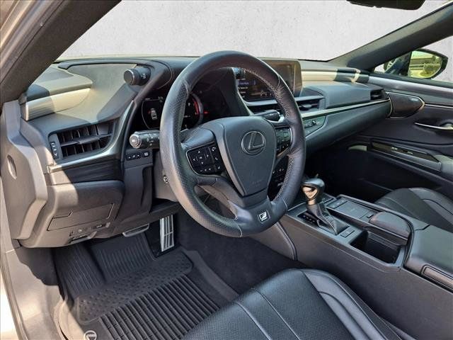 Used 2019 Lexus ES 350 F Sport w/ Accessory Package 2 FWD image 9
