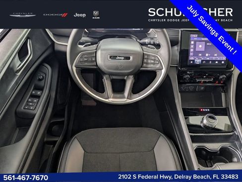 New 2025 Jeep Grand Cherokee L Altitude RWD image 8