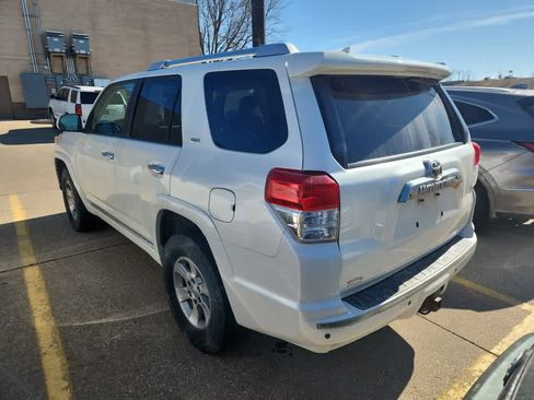 Used 2010 Toyota 4Runner SR5 image 8